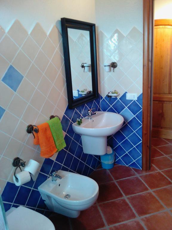La Vecchia Fornace Hotell SantʼAnna Arresi Eksteriør bilde